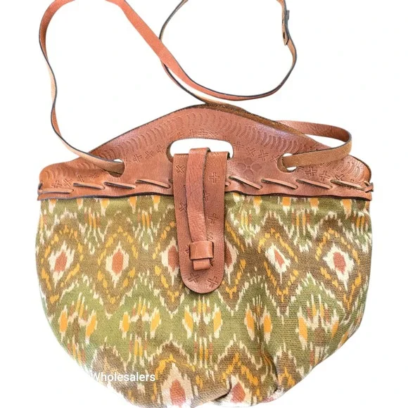 Patricia Nash Boho Woven Leather Trim Shoulder Bag Green Geometric Pattern - Picture 2 of 10